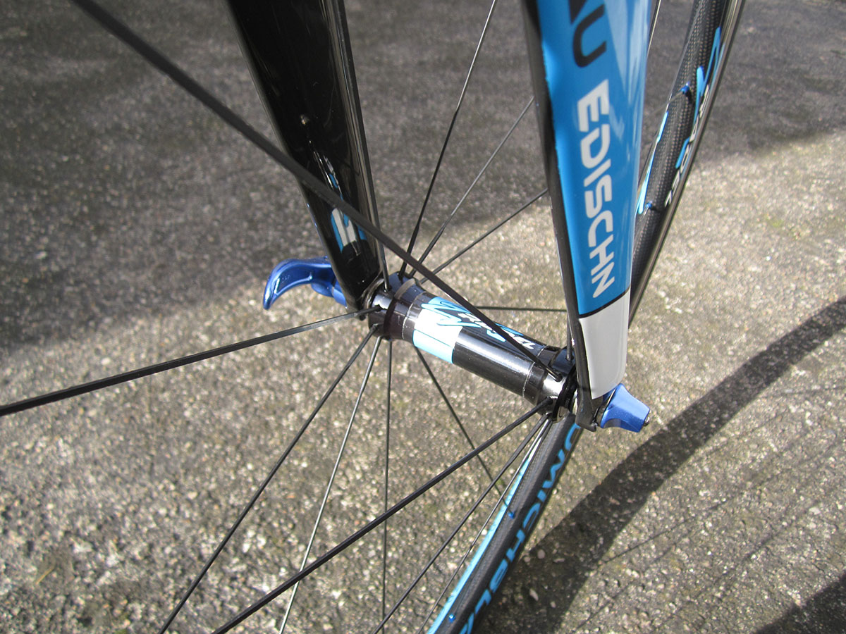 ZXRADEL HAU-MICH-BLAU-EDISCHN